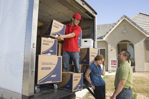 Protective packing supplies for fragile items in Brent
